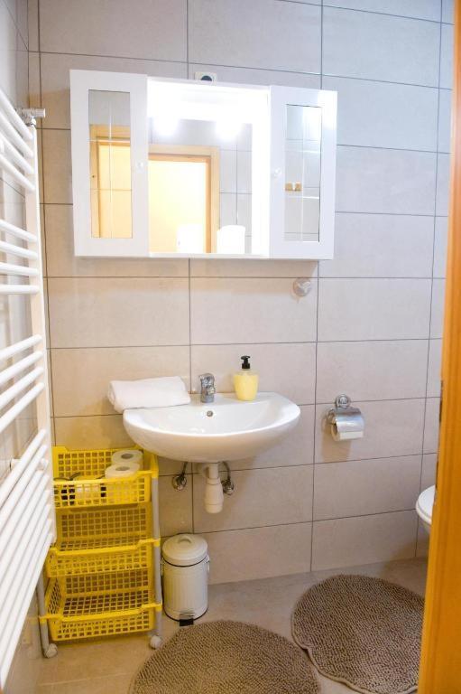 Planinca -Hisa Z Razgledom Smarje pri Jelsah Exterior foto